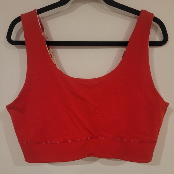Fabletics Petal Set NWT - Picture 4 of 6